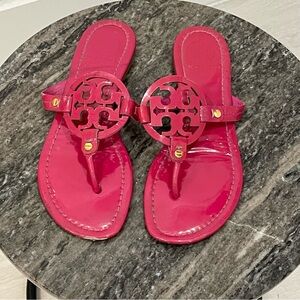 Tory Burch patent leather pink magenta Miller logo sandals size 8
